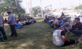 کارگران شهرداری کوت‌عبدالله از بی‌توجهی مسئولان گله دارند