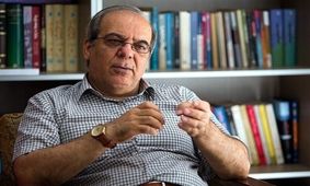 چرا مسئولان در ایران به صندلی می چسبند؟/ شعار جوانگرایی به تنهایی، یک ایده انحرافی است