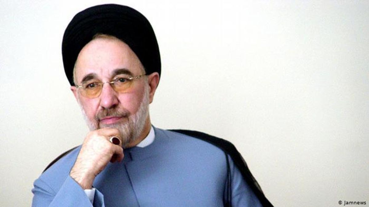 سید محمد خاتمی: دانشگاه ذاتاً سیاسی است و باید سیاسی بماند