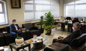 طرح تعیین مجموعه های اقتصادی بزرگ استان به عنوان معین مناطق در راستای پیشبرد اهداف اقتصادی و فرهنگی اجرا می شود