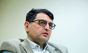 مذاکره با آمریکا خوب است اما «شما» بفرما کنار، «من» مذاکره کنم!
