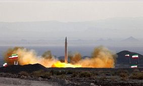 تجهیز «قیام» به مهمات ویژه برای مقابله با پایگاه‌های هوایی دشمن/ امکان نصب «کلاهک بارشی» روی موشک‌های کروز ایرانی هم فراهم شد
