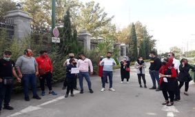 هواداران پرسپولیس دوباره مقابل مجلس تجمع کردند
