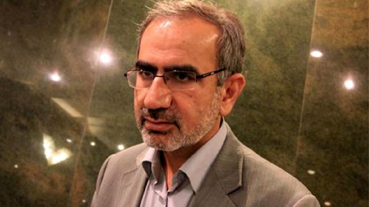 با بروز هر مشکل بودجه‌ای نباید سراغ دارایی‌های صندوق رفت/ استیضاح وزیر اقتصاد یکی از گزینه‌های روی میز است