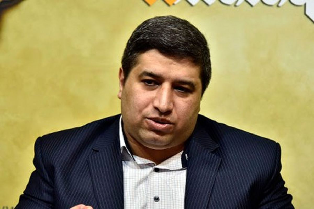 عقب نشینی وزارت آموزش و پرورش از شلاق زدن معلم