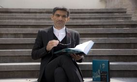 عباس جوانمرد از دل رکودِ بعداز کودتا تئاتر غیرحکومتی را بیرون کشید/علی حاتمی پای تله‌تئاتر را به تلویزیون باز کرد