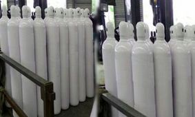 برخی صنایع استان مرکزی جای کمک به بخش درمان قیمت "اکسیژن" را چندبرابر کردند