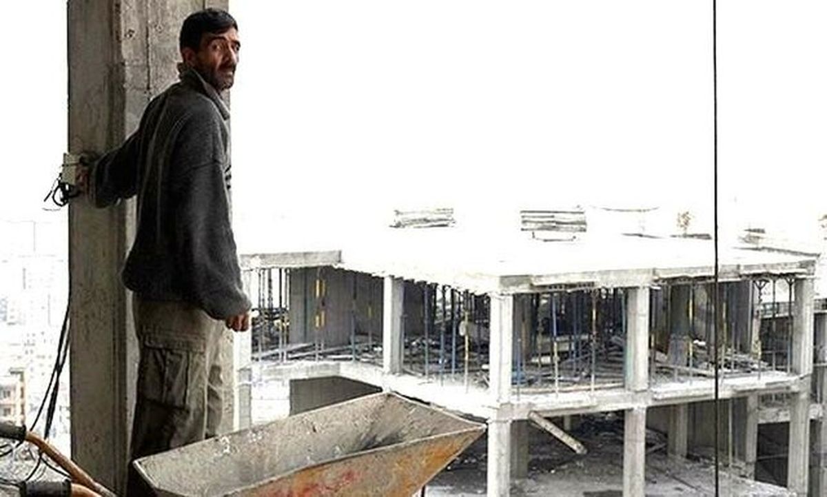 با چالش کمبود کارگران ساختمانی مواجه هستیم