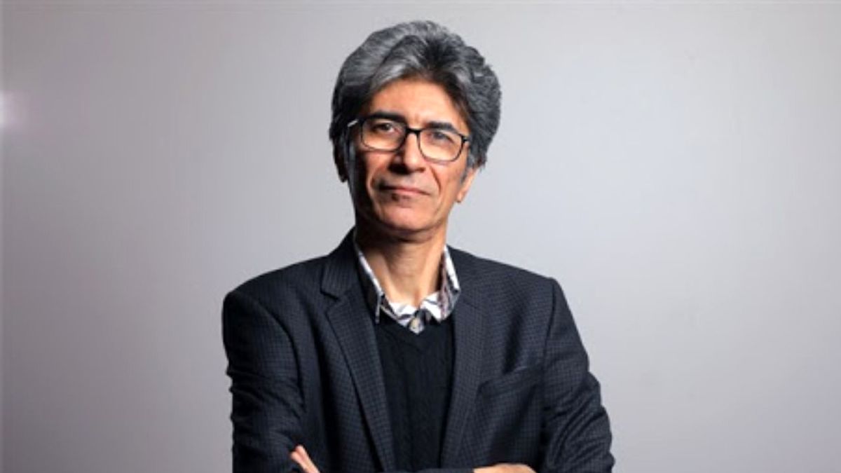 رضا مقصودی «بیست کووید» را می نویسد
