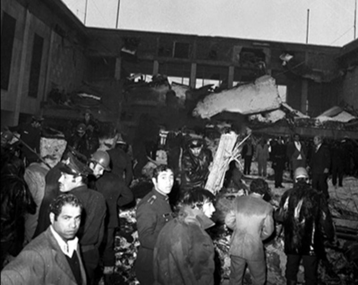 روزی‌ که آسمان فرو ریخت