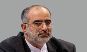 حسام الدین آشنا: ای کاش رئیس جمهور فیلم دیدارهای غیررسمی خود را منتشر کند
