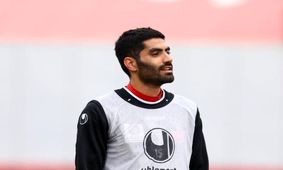 مدافع مازاد پرسپولیس خیال گل‌محمدی را راحت کرد