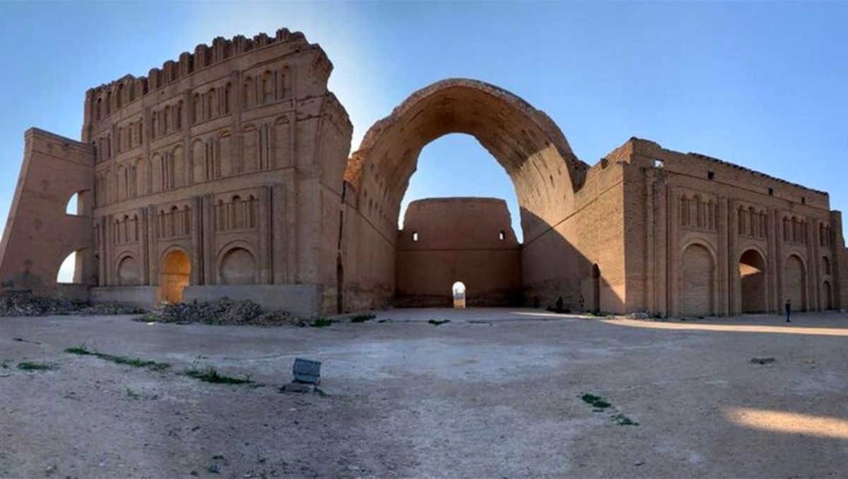 همزمان با آغاز سال ۲۰۲۱، طاق کسری فرو ریخت