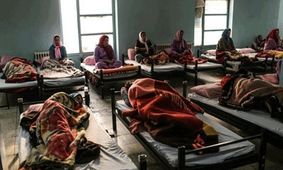 گرمخانه شهر بومهن برای افراد بی خانمان فعال شد