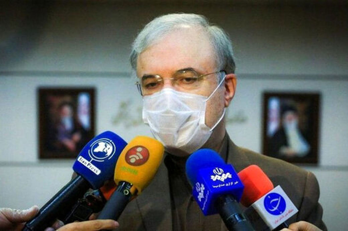 واکسن را اول به خانواده خودمان تزریق می‌کنیم/ اجازه موج سواری اقتصادی نمی‌دهم
