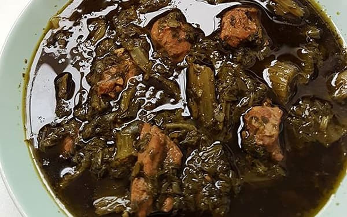 طرز تهیه خورش کرفس با لوبیا چیتی