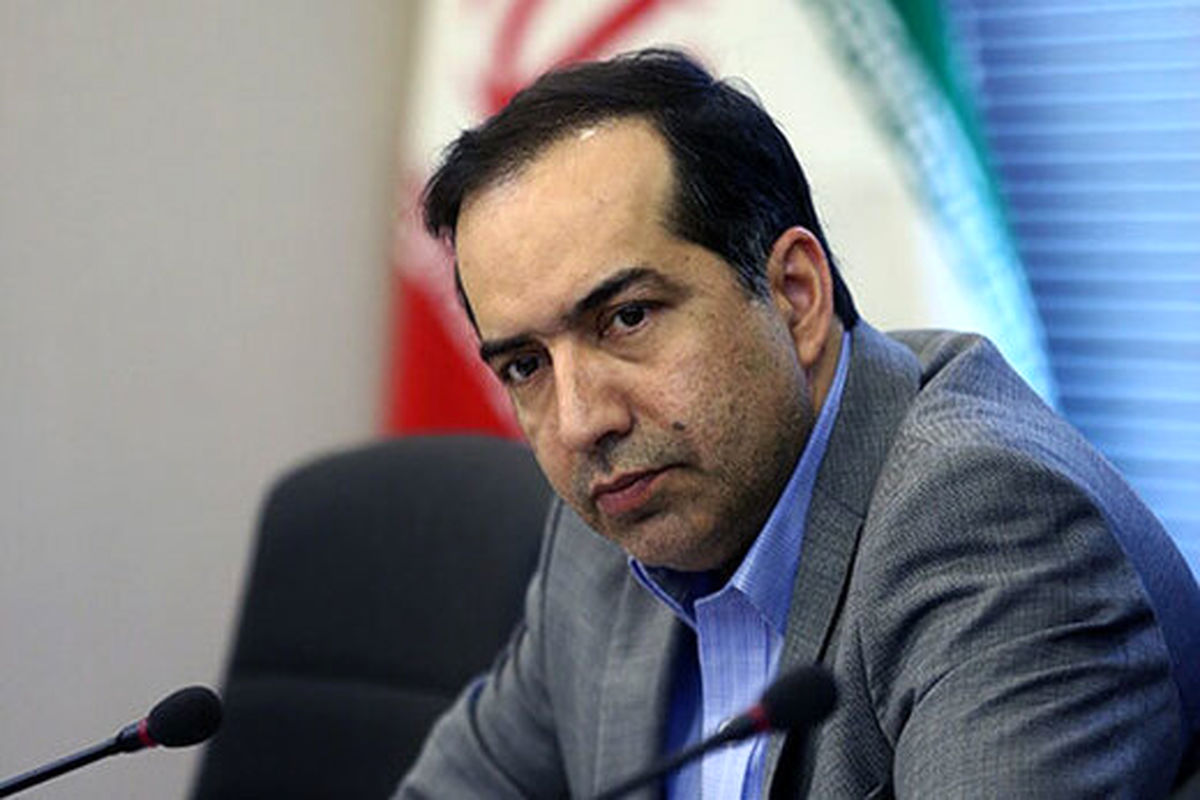 انتظامی: سینما، مانند چشمی است که کارکردی دوگانه دارد
