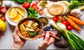 برای لاغری سریع، گیاه‌خواری بهتر است یا رژیم مدیترانه ای؟