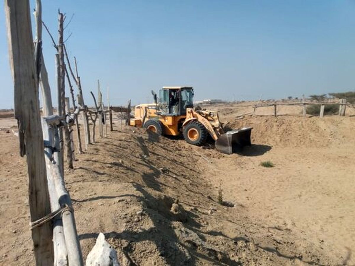 ۲۶.۱هزار متر مربع اراضی خالصه دولتی به ارزش ۲۷.۴میلیارد ریال در روستاهای لافت و تلمبو رفع تصرف شد