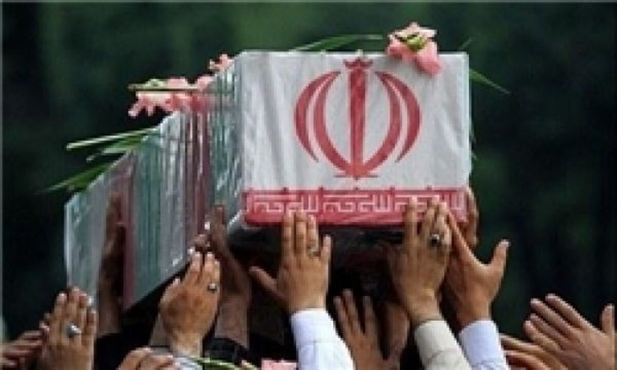 پیکر مطهر شهید صادقی‌فر در بندرعباس تشییع شد