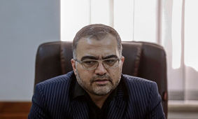 مخالف حضور رهبری در توئیتر هستیم