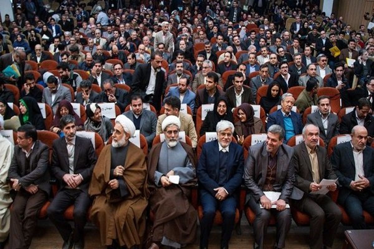 گسست اصلاح‌طلبان در آستانه انتخابات ۱۴۰۰/ میراث خاتمی در خطر از هم‌پاشیدگی/ آیا همتی موج سوم راه می‌اندازد؟
