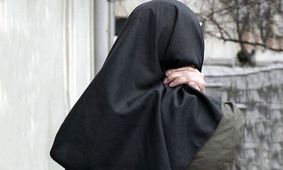 دختر ۱۴ ساله: نگذاشتم پدرم، مادرم را خفه کند