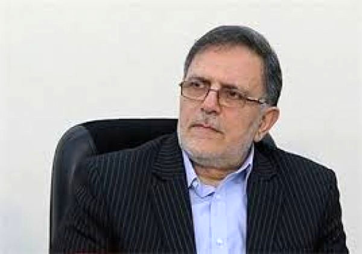 ثامن، مهر اقتصاد و کوثر ادغام می‌شوند/اقتصاد ایران الآن درگیر رکود نیست