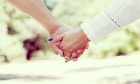 چرا همسرم به حرف‌ هایم گوش نمی‌ دهد؟