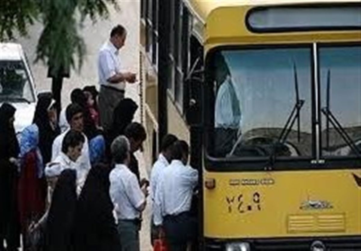 "قیامدشت" نیازمند اختصاص ۵۵ دستگاه اتوبوس و مینی‌ بوس/ شورا و شهرداری آماده مشارکت برای ساخت مترو