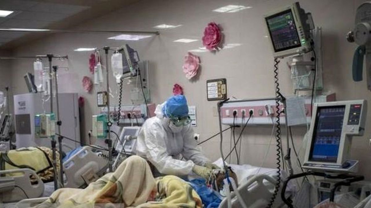 پرستار بخش کرونا: صحنه‌هایی بدتر از فیلم ترسناک را می‌بینیم