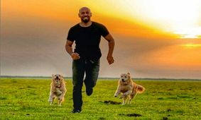 آگهی عجیبی که زندگی ارشا اقدسی را عوض کرد