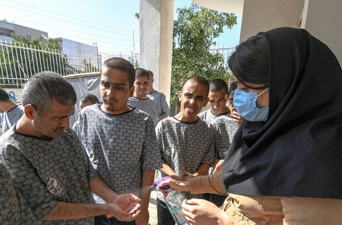 واکسیناسیون معلولان شدید و خیلی شدید در قزوین در حال انجام است