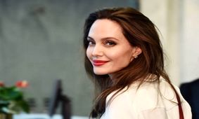 چرا آنجلینا جولی پس از سال‌ها اجتناب به اینستاگرام پیوست؟/ ستاره سینما، بازتاب صدای کودک افغان