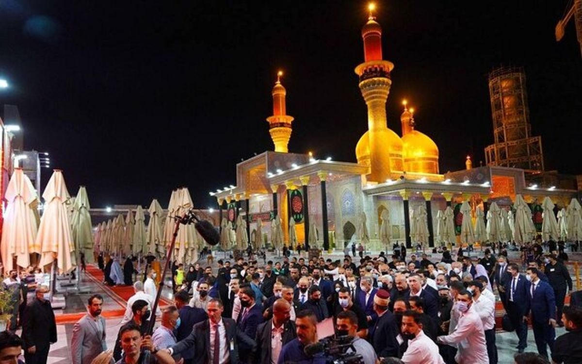 رئیس جمهور فرانسه به زیارت کاظمین رفت/سفر ماکرون به اربیل پس از اجلاس بغداد