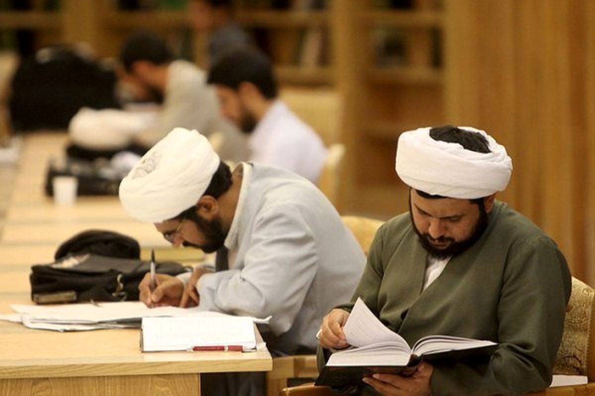طلاب بسته ۳۰ گیگابایتی اینترنت رایگان می‌گیرند