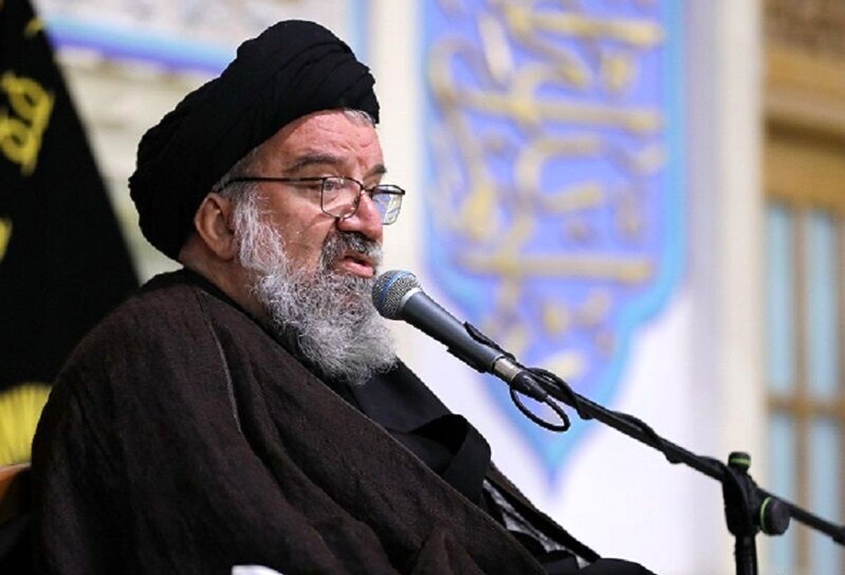 احمد خاتمی: دموکراسی غربی مردم را جای خدا می‌نشاند؛ این شرک‌آلود است/ مردم باید قانون خدا را برترین بدانند