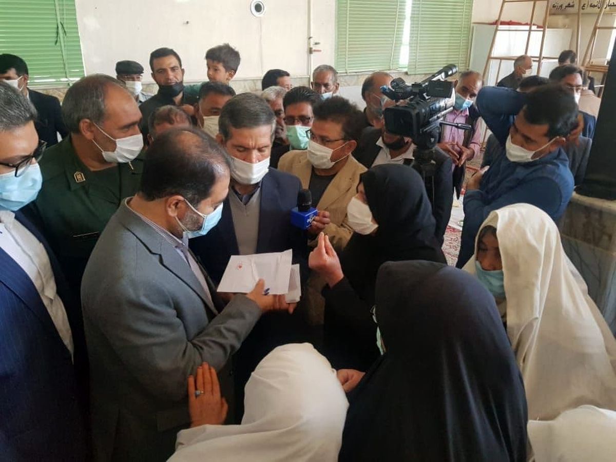 استاندار اصفهان در اولین صبح کاری به شرق اصفهان سفر کرد