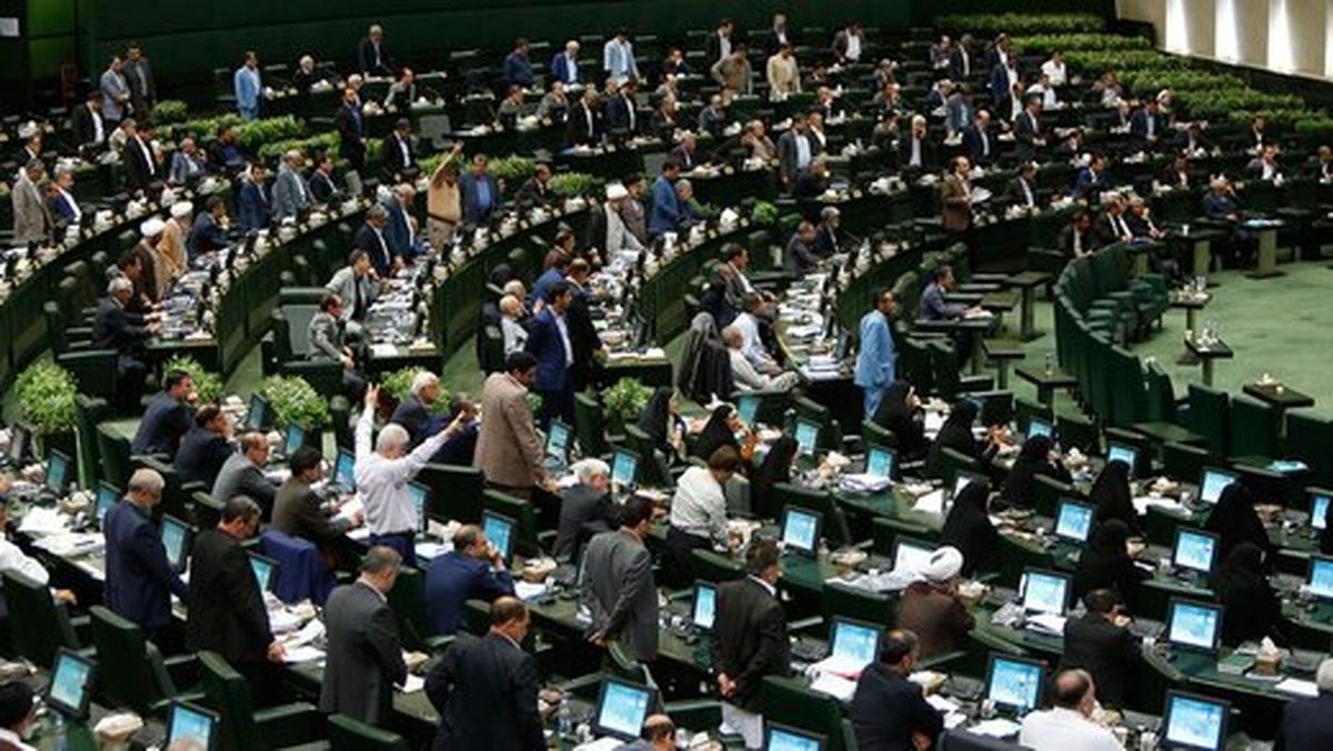 چرا حوصله اصولگرایان از دست دولت سر رفته؟/ انتقادات، مشابه ایرادات به دولت روحانی بود