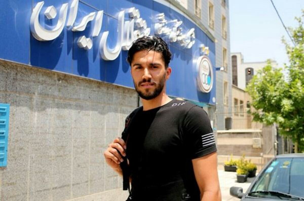 منصوریان دروازه‌بان استقلال را بخشید