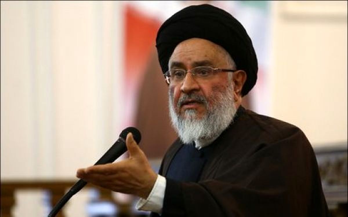 فقط گریاندن مردم که فایده ندارد