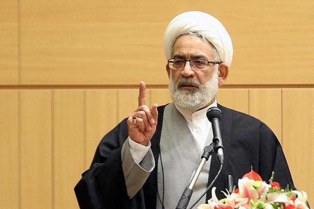 مدیریت فضای مجازی باید مدیریت اورژانسی باشد/برخی مسئولان در جلسات فضای مجازی سنگ اندازی می‌کنند
