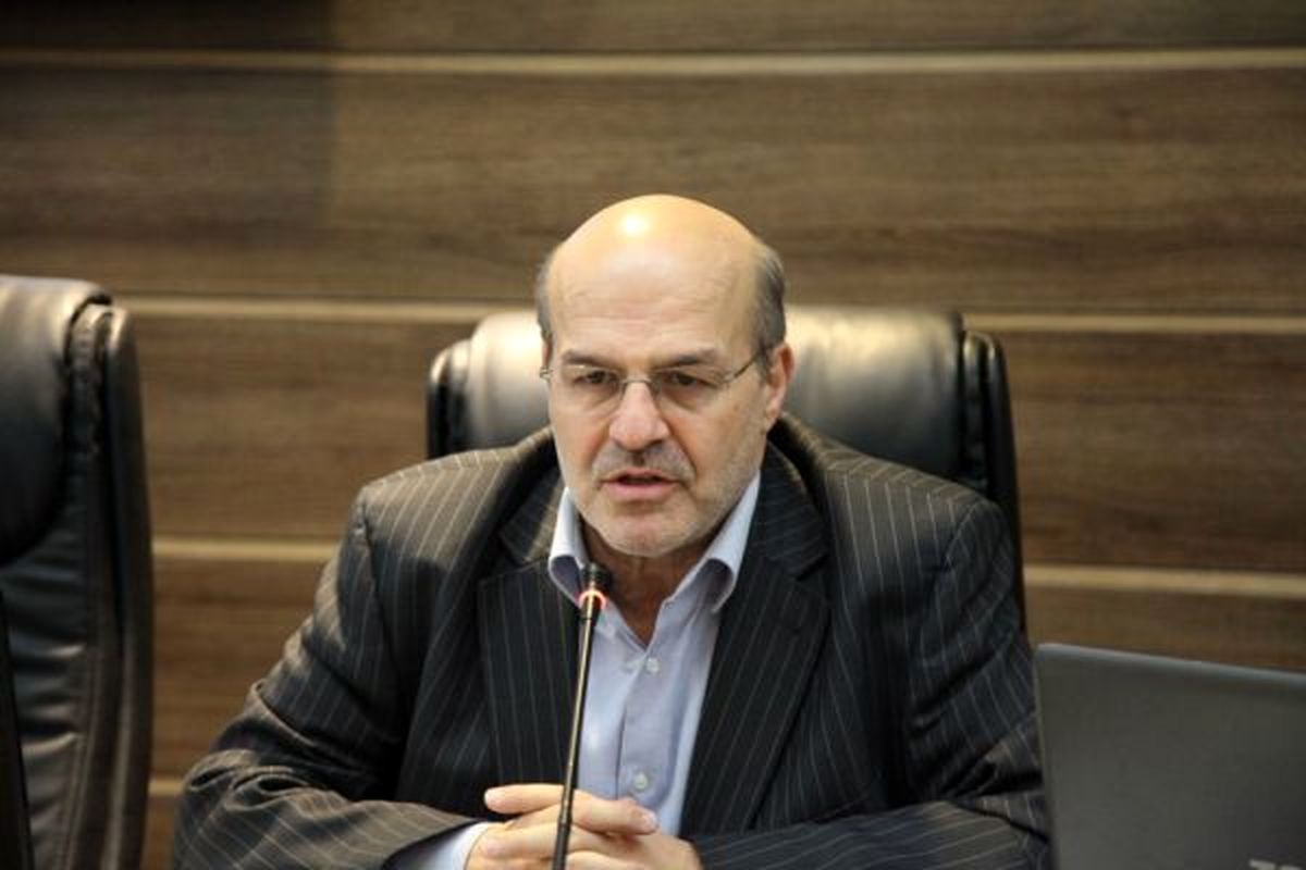 30 درصد آلودگی هوای تهران ناشی از تردد شبانه کامیون هایی با عمر بالای 10 سال است