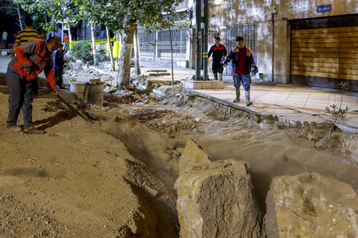فرونشست زمین در کشور تا ۴۰ سانتی‌متر/ حدود ۷۵۰ شهر کشور بر روی زون‌های فرونشستی یا در مجاورت آن‌ها قرار دارند که نشان‌دهنده گستردگی بالای این پدیده در ایران است