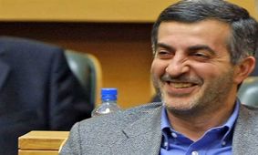 واکنش مشایی به زنبیل قرمز بقایی: شاید در زنبیل سرخ حکمتی است