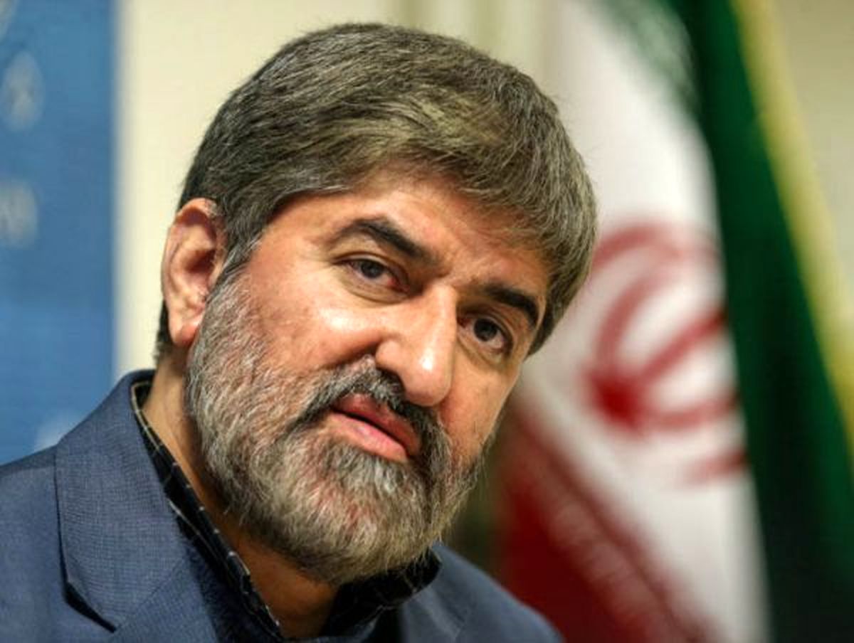 تشکر مطهری برای اجازه برگزاری مراسم یادبود داریوش فروهر و همسرش