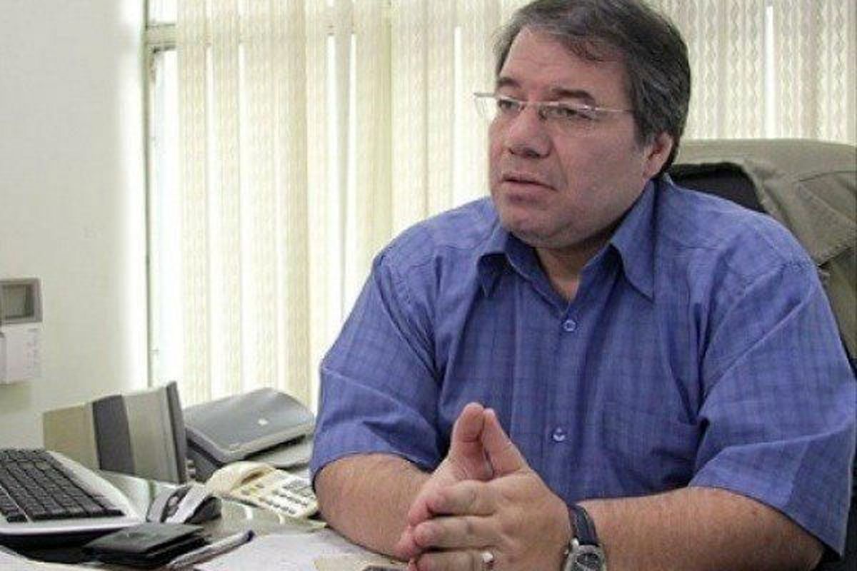امیر محبیان: روحانی خصلتاً محافظه‌کار است؛ «رادیکال» می‌شود تا از بحران عبور کند