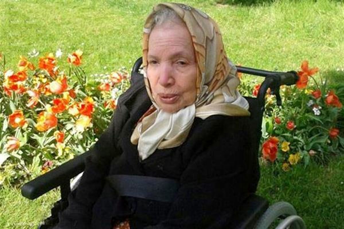 زن فرانسوی که آشنایی با امام خمینی(ره) او را شیعه کرد