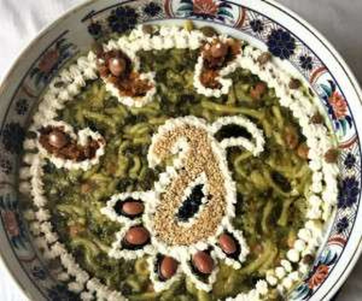 طرز تهیه “آش رشته” پیش غذای معروف ایرانی ها