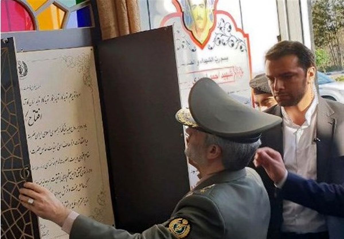 کارخانجات مونتاژ مهمات کالیبر متوسط با حضور وزیردفاع افتتاح شد
